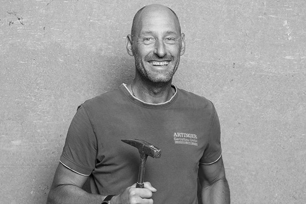 Mitarbeitender von Artinger Gerüstbau